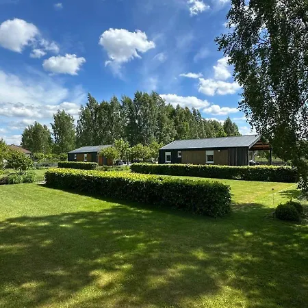 Carpinus I Nad Jeziorem *
